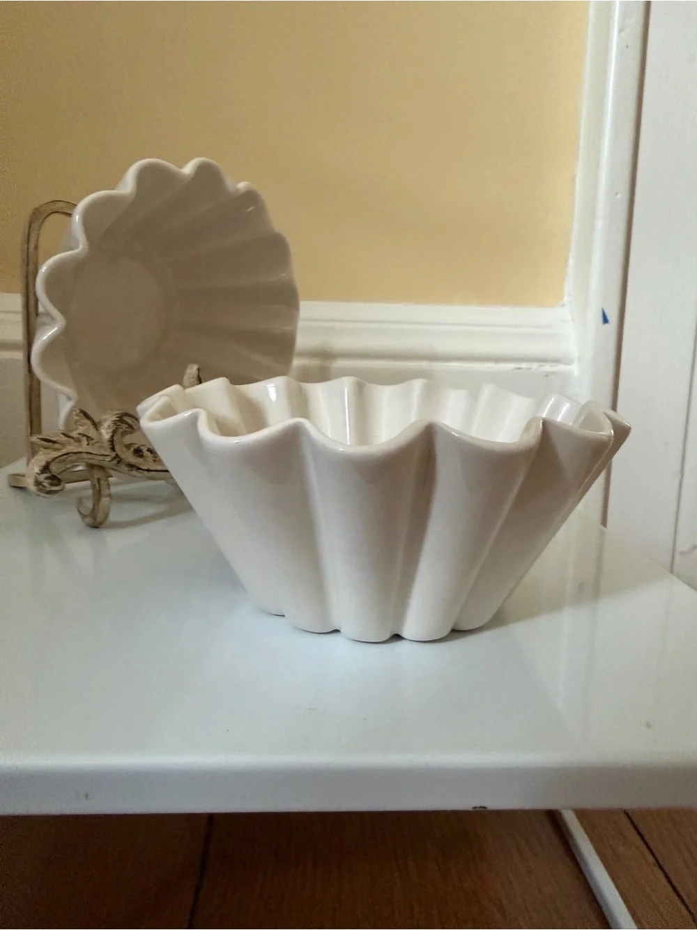 King Arthur Flour multi colored fluted dessert ramekins / bowls set of 8 NWOT